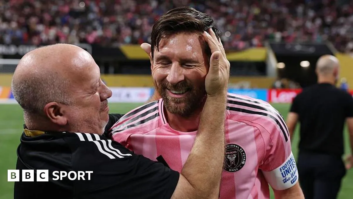 'Disentuh Tuhan' - Messi tunjukkan sentuhan ajaibnya masih ada