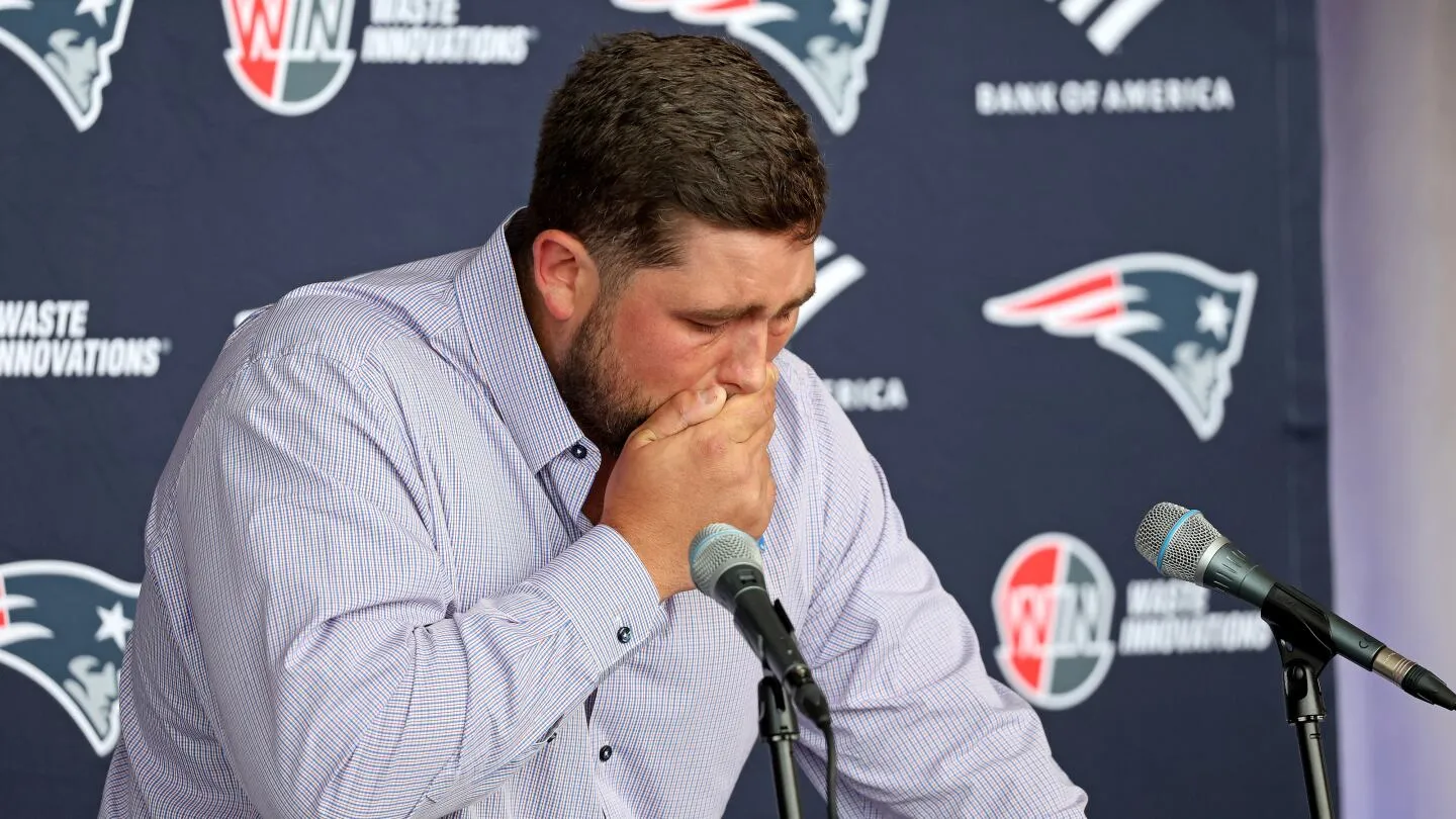 David Andrews Emosional Mengatakan Dia Tidak Ingin Bermain untuk Tim Lain Selain Patriots