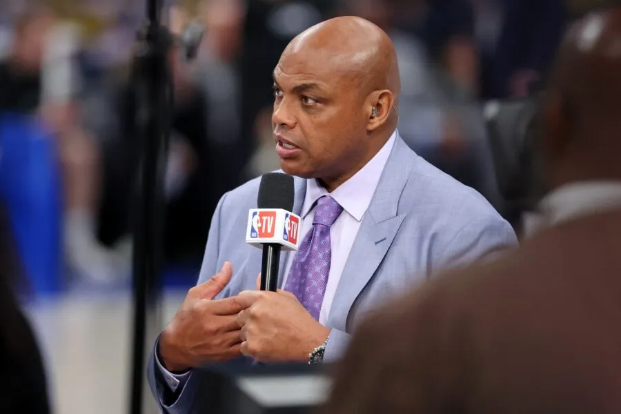 And-Ones: NBA di TNT, Offseason, Agen Bebas, Final