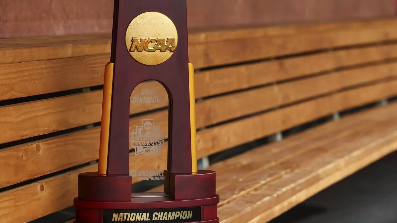 Bagan bisbol NCAA 2025: Skor, jadwal Seri Dunia Perguruan Tinggi Putra